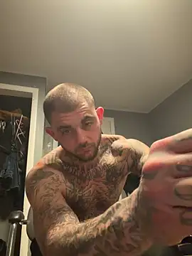 trickydickydaddy online show from 26, 3, 2026