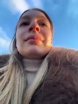 SashaCatt online show from 22, 12, 2025