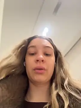 SashaCatt online show from 10, 2, 2026