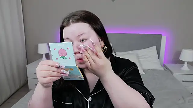 Snapshot of EvaNova_ chatting on 3, 12, 2025 EvaNova online show from 3, 12, 2025