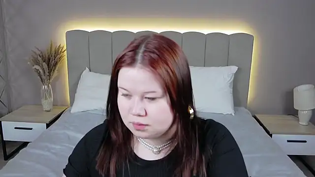 EvaNova  online show from 12, 4, 2026