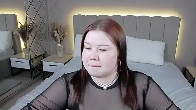 EvaNova  online show from 8, 5, 2026