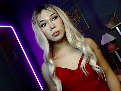 Snapshot of slutty_lauraxxx chatting on 11, 2, 2026 slutty lauraxxx online show from 11, 2, 2026