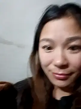 Lyla john online show from 18, 12, 2025