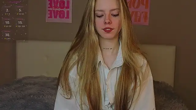 TiffinyMergist online show from 17, 12, 2025