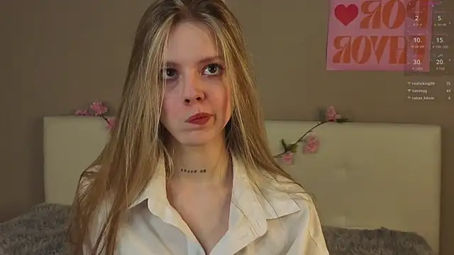 TiffinyMergist online show from 4, 12, 2025