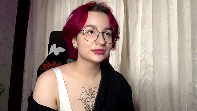 TheaMacrae online show from 9, 11, 2025