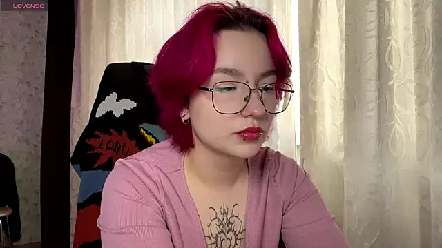 TheaMacrae online show from 20, 11, 2025