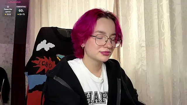 TheaMacrae online show from 15, 11, 2025