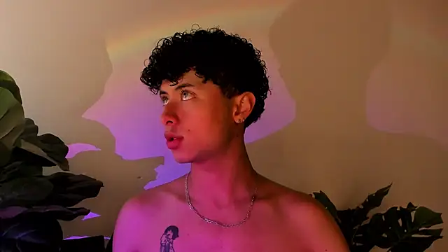 Noah dupont  online show from 10, 11, 2025