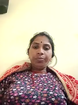 Veshali Love143 online show from 13, 11, 2025