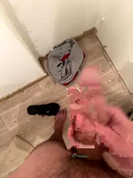 groschibre40100 online show from 15, 12, 2025