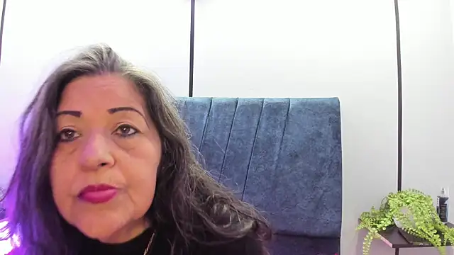 Victoriaa Anderson online show from 30, 6, 2026
