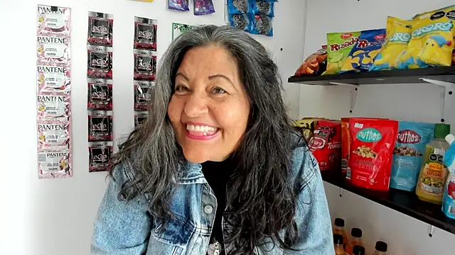 Victoriaa Anderson online show from 6, 5, 2026
