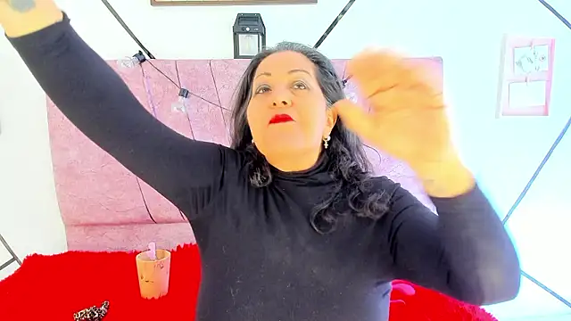 Victoriaa Anderson online show from 5, 2, 2026