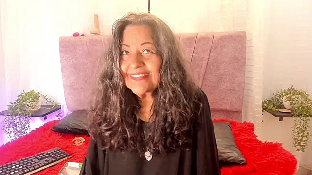 Victoriaa Anderson online show from 3, 6, 2026