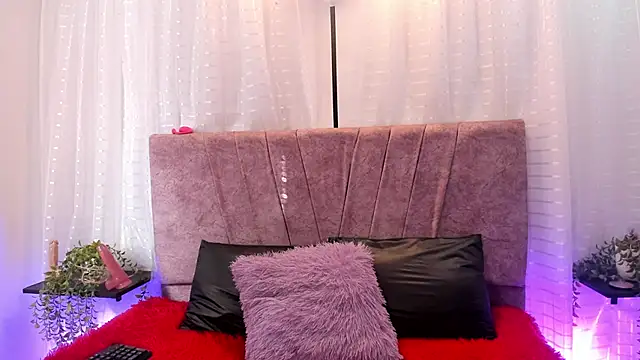 Victoriaa Anderson online show from 2, 6, 2026