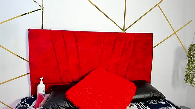 Victoriaa Anderson online show from 19, 12, 2025