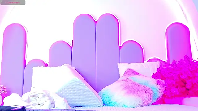 BunnySexyy18 online show from 2, 5, 2026