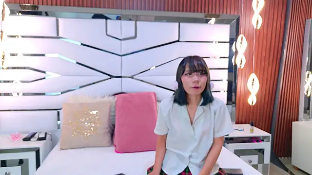 BunnySexyy18 online show from 17, 12, 2025