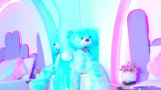 BunnySexyy18 online show from 16, 4, 2026