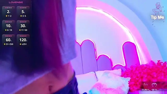 BunnySexyy18 online show from 14, 4, 2026