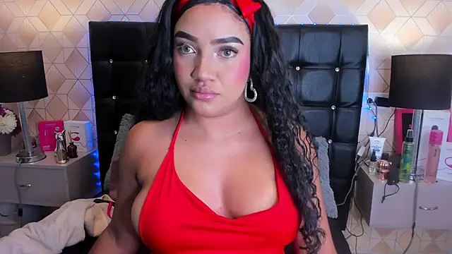 Mia Beella online show from 19, 11, 2025