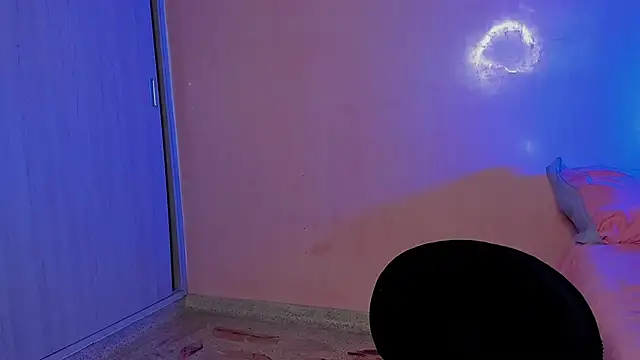 EmaQ0 online show from 13, 11, 2025