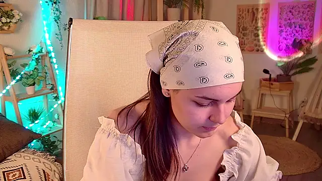 FrancescaCavaliere online show from 16, 5, 2026