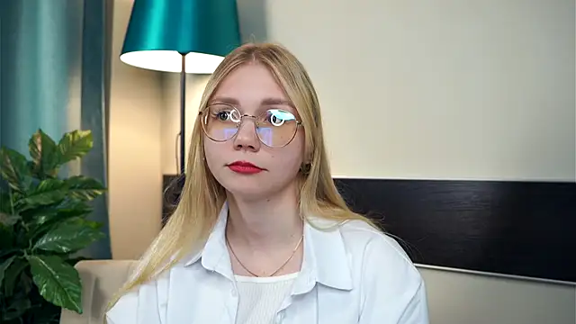 UnDesiga online show from 12, 11, 2025