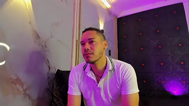 Aron and molly online show from 15, 1, 2026