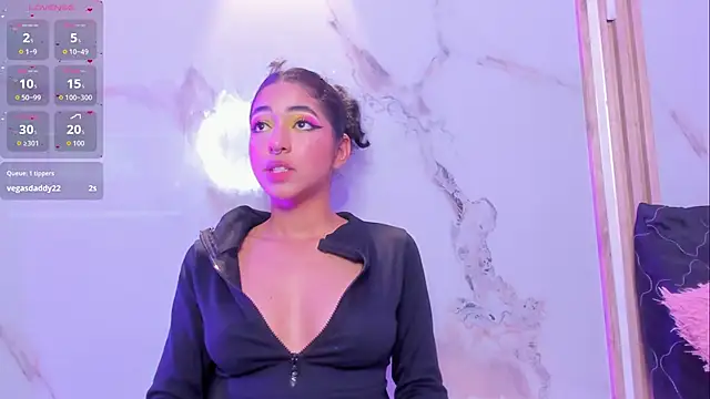 Snapshot of Aron_and_molly chatting on 31, 1, 2026 Aron and molly online show from 31, 1, 2026