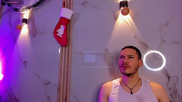 Aron and molly online show from 20, 12, 2025