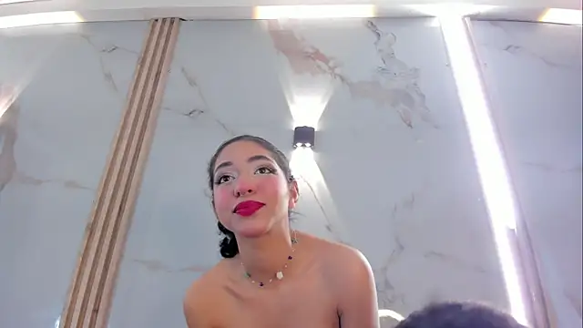 Aron and molly online show from 13, 11, 2025