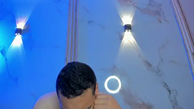 Snapshot of Aron_and_molly chatting on 9, 2, 2026 Aron and molly online show from 9, 2, 2026