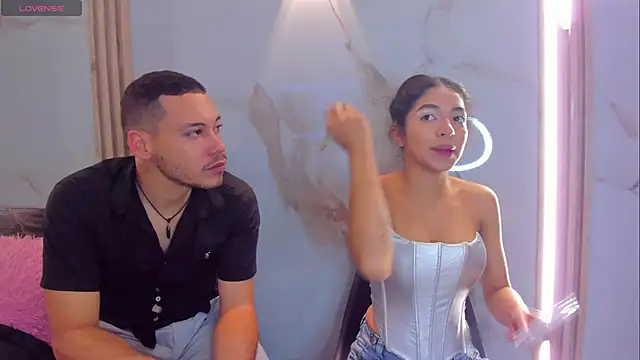 Aron and molly online show from 15, 11, 2025