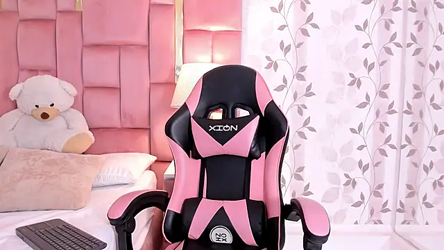 EllaEvanz online show from 17, 1, 2026