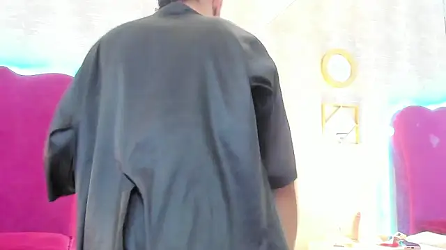 EllaEvanz online show from 1, 2, 2026