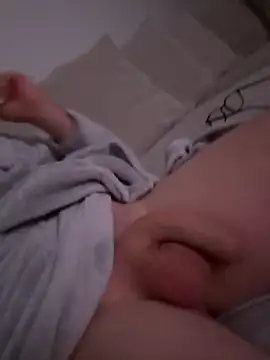 Snapshot of cumtoomuch25 chatting on 10, 11, 2025 cumtoomuch25 online show from 10, 11, 2025