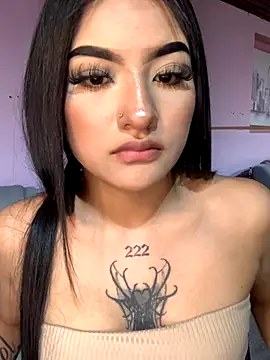 CleoNoir Pink online show from 17, 11, 2025