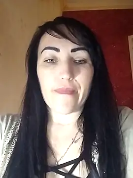 ArianaXFresh online show from 28, 11, 2025