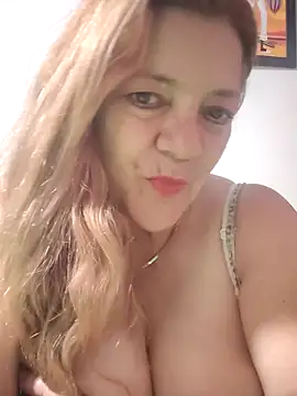 karlaanqui1 online show from 11, 4, 2026