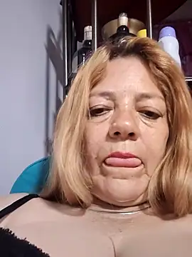 karlaanqui1 online show from 19, 5, 2026