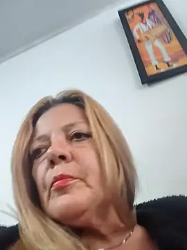 karlaanqui1 online show from 8, 3, 2026