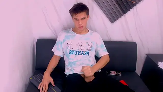 Liam York  online show from 30, 3, 2026