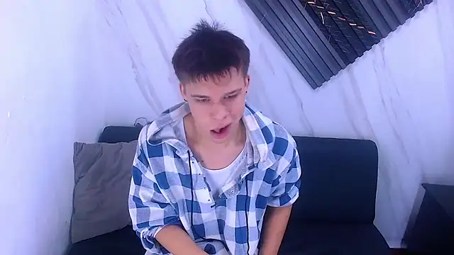 Liam York  online show from 9, 3, 2026