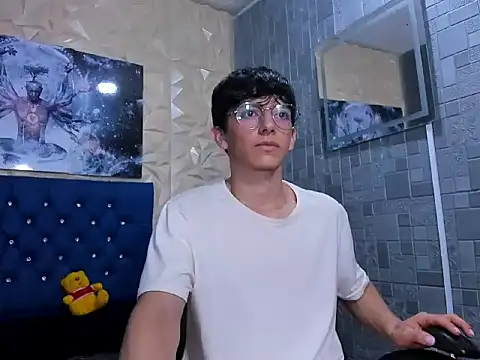 ElanGiraldo online show from 31, 3, 2026