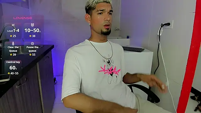 Carlitos sexy online show from 16, 11, 2025