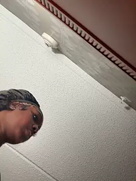 ToyaThick online show from 7, 3, 2026