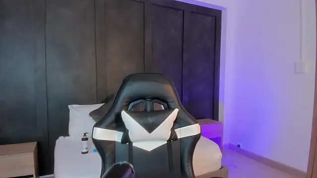 alissongirl  online show from 18, 2, 2026